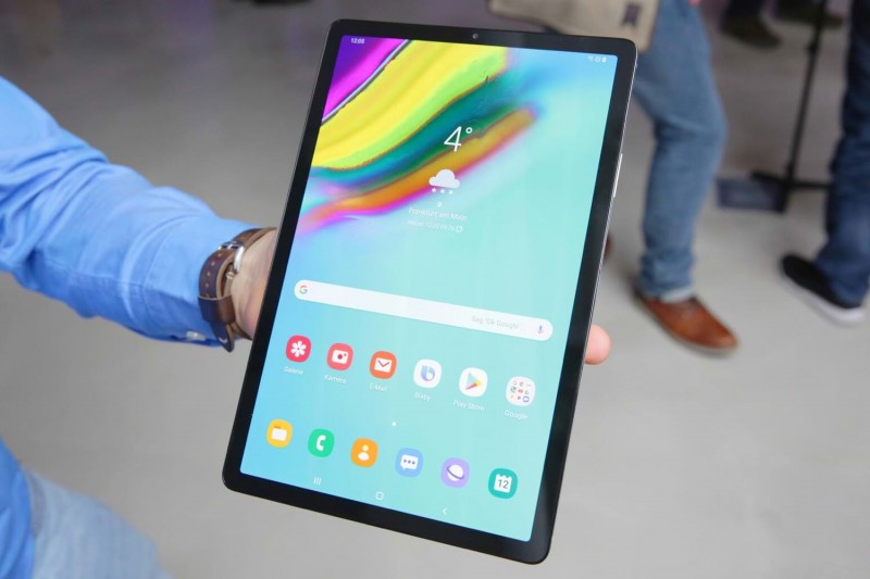 Как в планшете самсунг tab s6 установить время