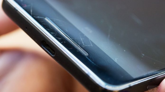 Huawei запатентувала інноваційний метод видалення подряпин зі скляних смартфонів