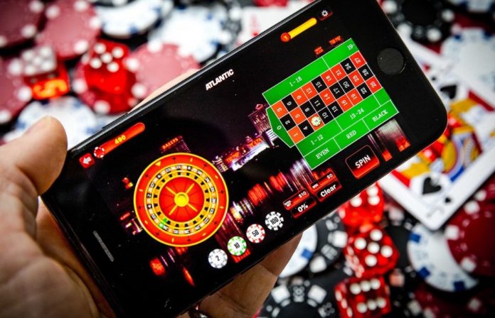Lietuvos vartotojai gali žaisti internetinius kazino žaidimus iš savo telefonų bet kur