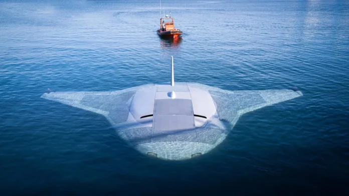 Секретний підводний дрон американців показали наживо