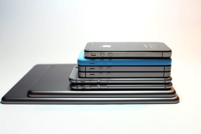 В майбутньому iPhone може називатися по іншому