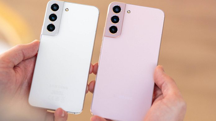 Samsung відкликала прошивку One UI 6.1 для Galaxy S22 через серйозну проблему