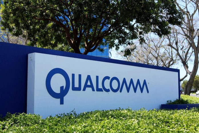 Qualcomm перестає постачати компоненти для Huawei до США