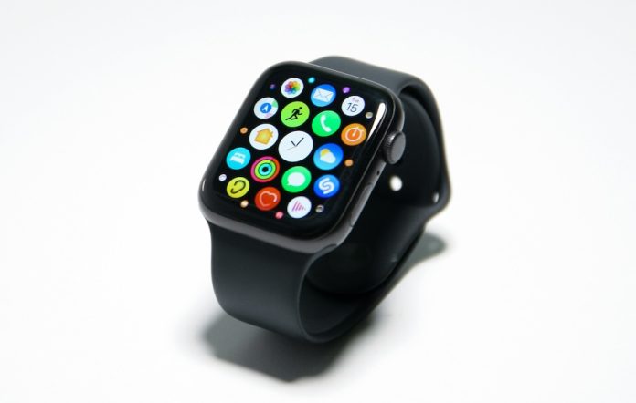 Експерти назвали чотири великі зміни Apple Watch X