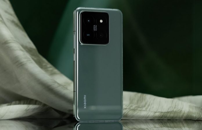 Xiaomi 15 та 15 Ultra вийдуть на світовий ринок, 15 Pro буде доступний тільки в Китаї