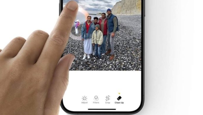 Видалення об'єктів з фото стало простішим: На iPhone запрацювала функція Clean Up