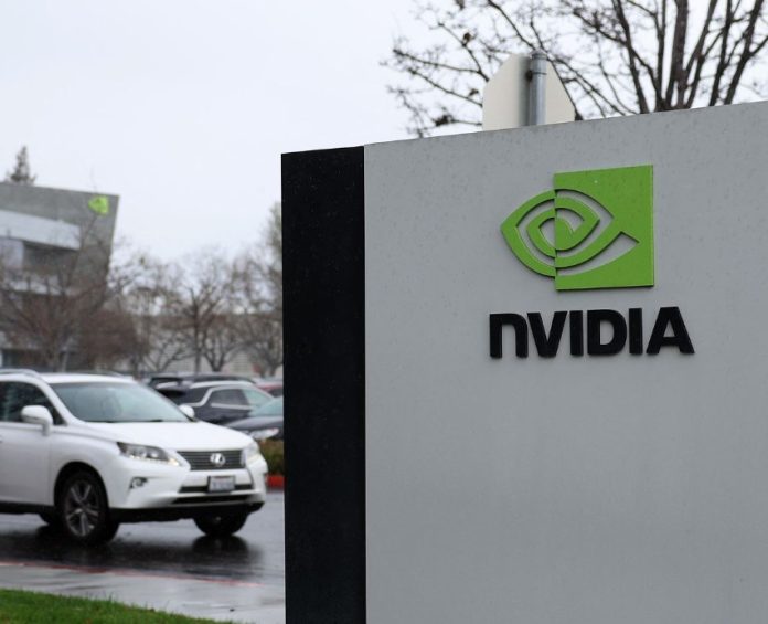 Bloomberg: США можуть заборонити експорт чіпів Nvidia