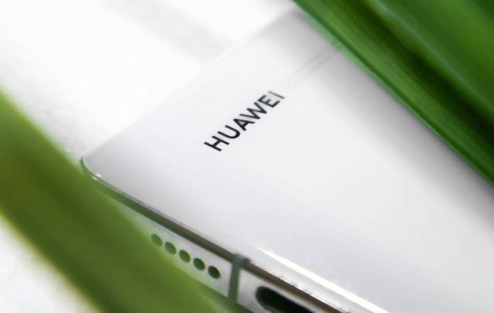 Huawei планує замінити Android на власну ОС наступного року