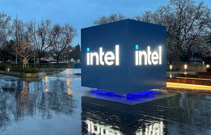 Qualcomm скасувала плани щодо придбання Intel