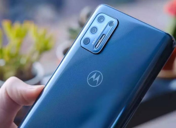 Чому Motorola може зіткнутися з забороною на продаж в США