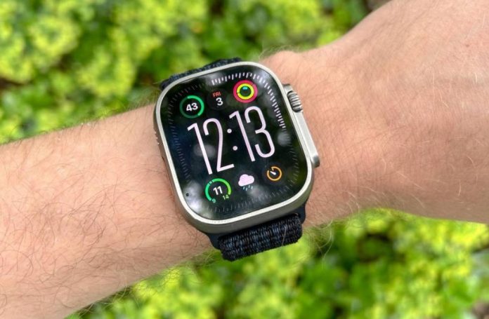 Apple Watch Ultra 3 будуть оснащені супутниковим зв'язком для екстрених ситуацій