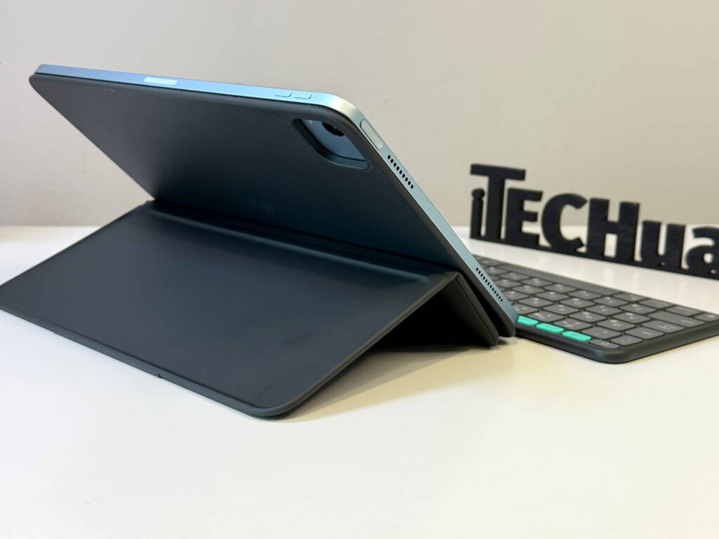 Logitech Flip Folio